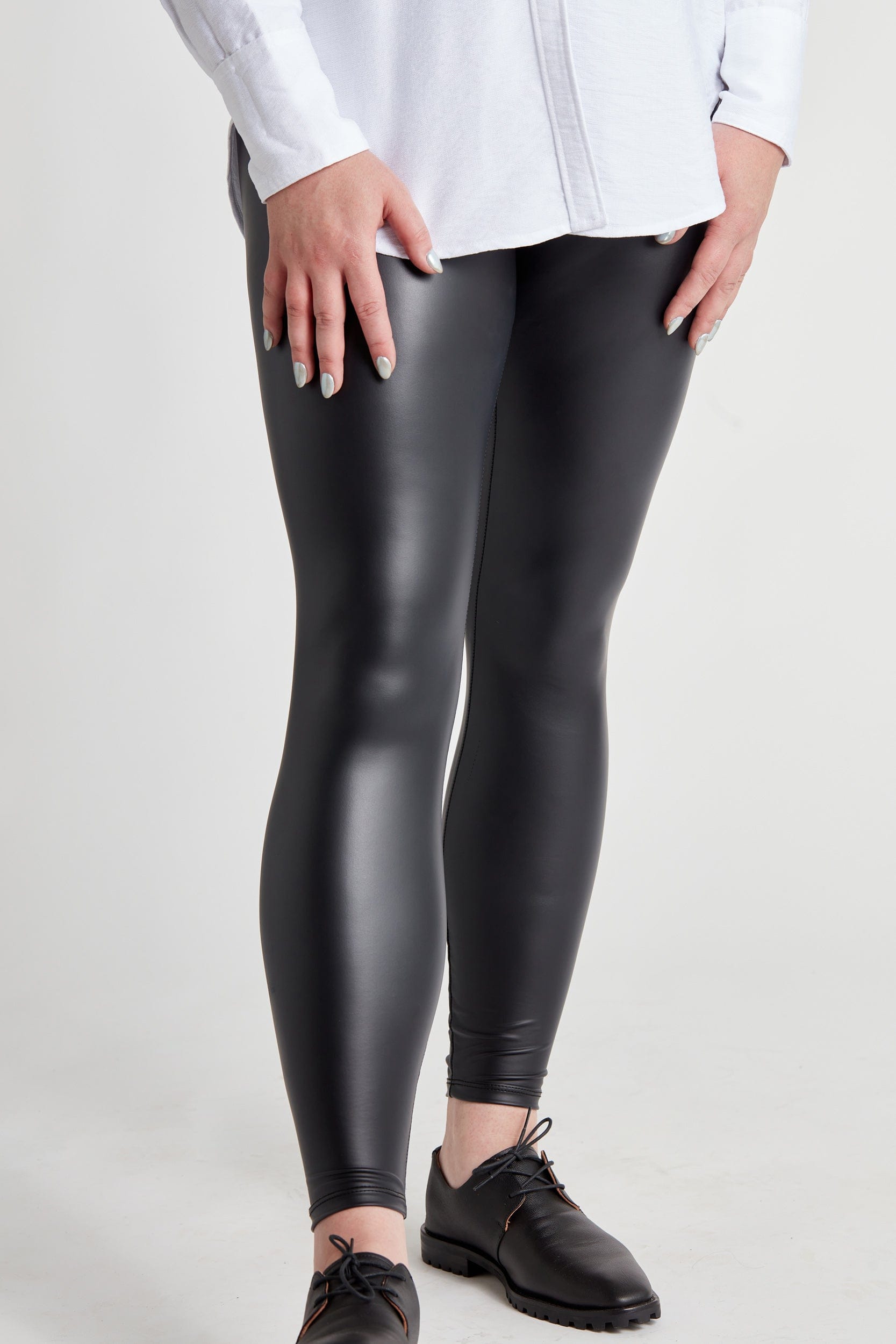 Faux Leather Leggings in Camel – LURE Boutique
