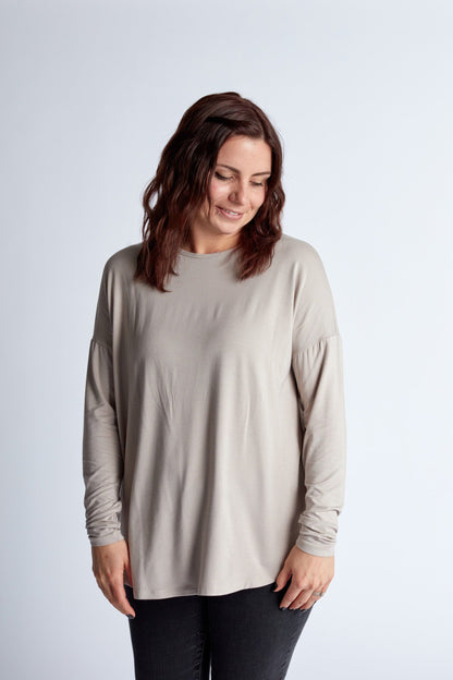 Bamboo Relaxed Long Sleeve in Fossil