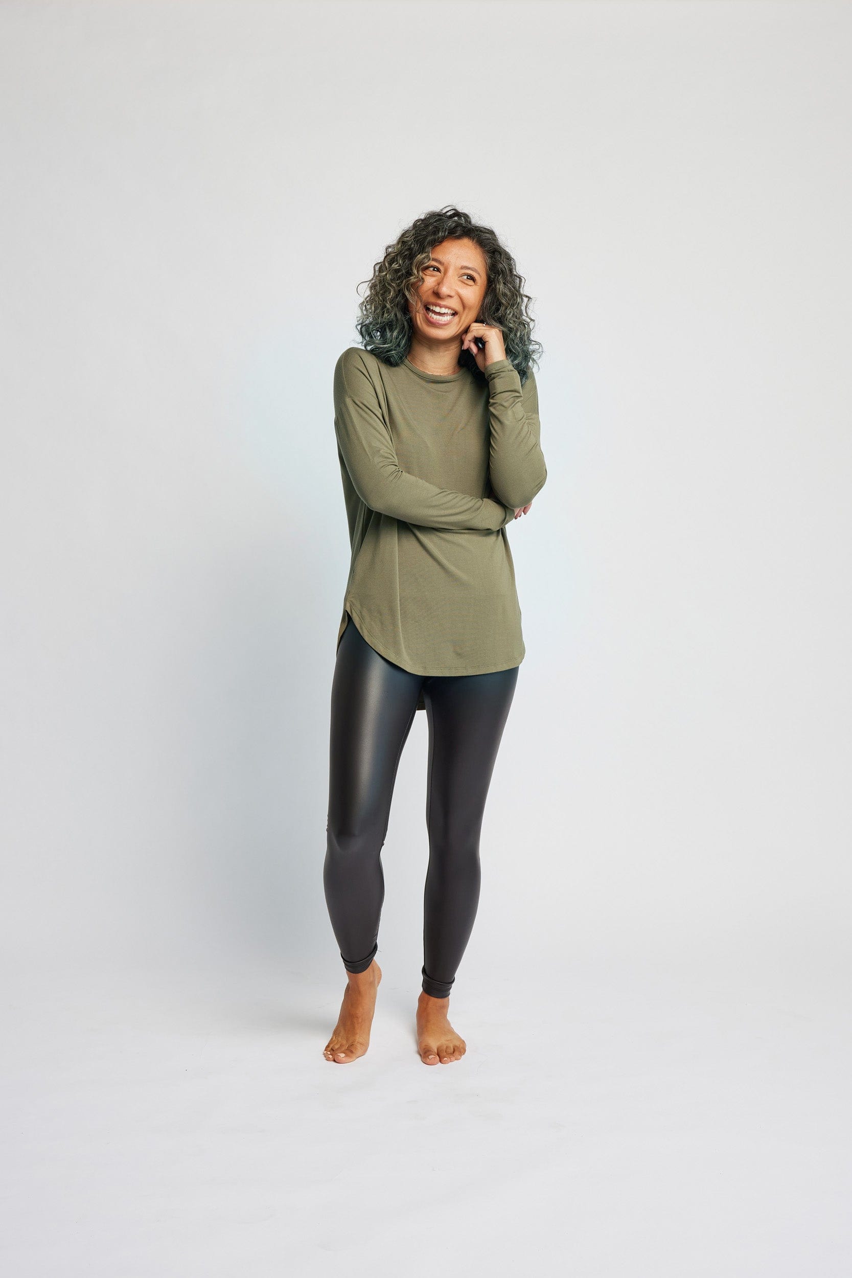 Bamboo Relaxed Long Sleeve in Olive