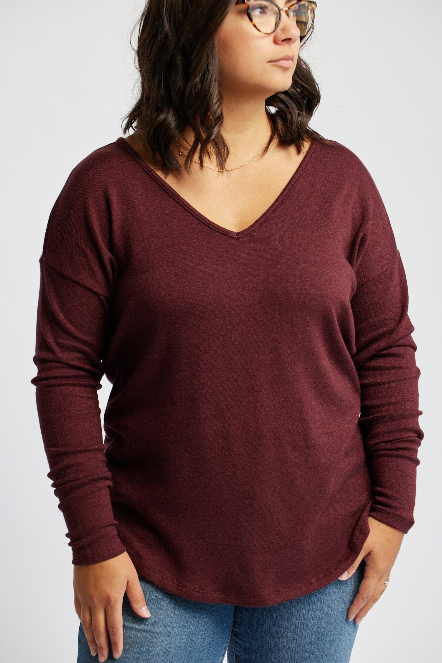 Knit V-Neck Sweater in Garnet