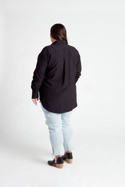 Essential Classic Button Up Shirt in Black