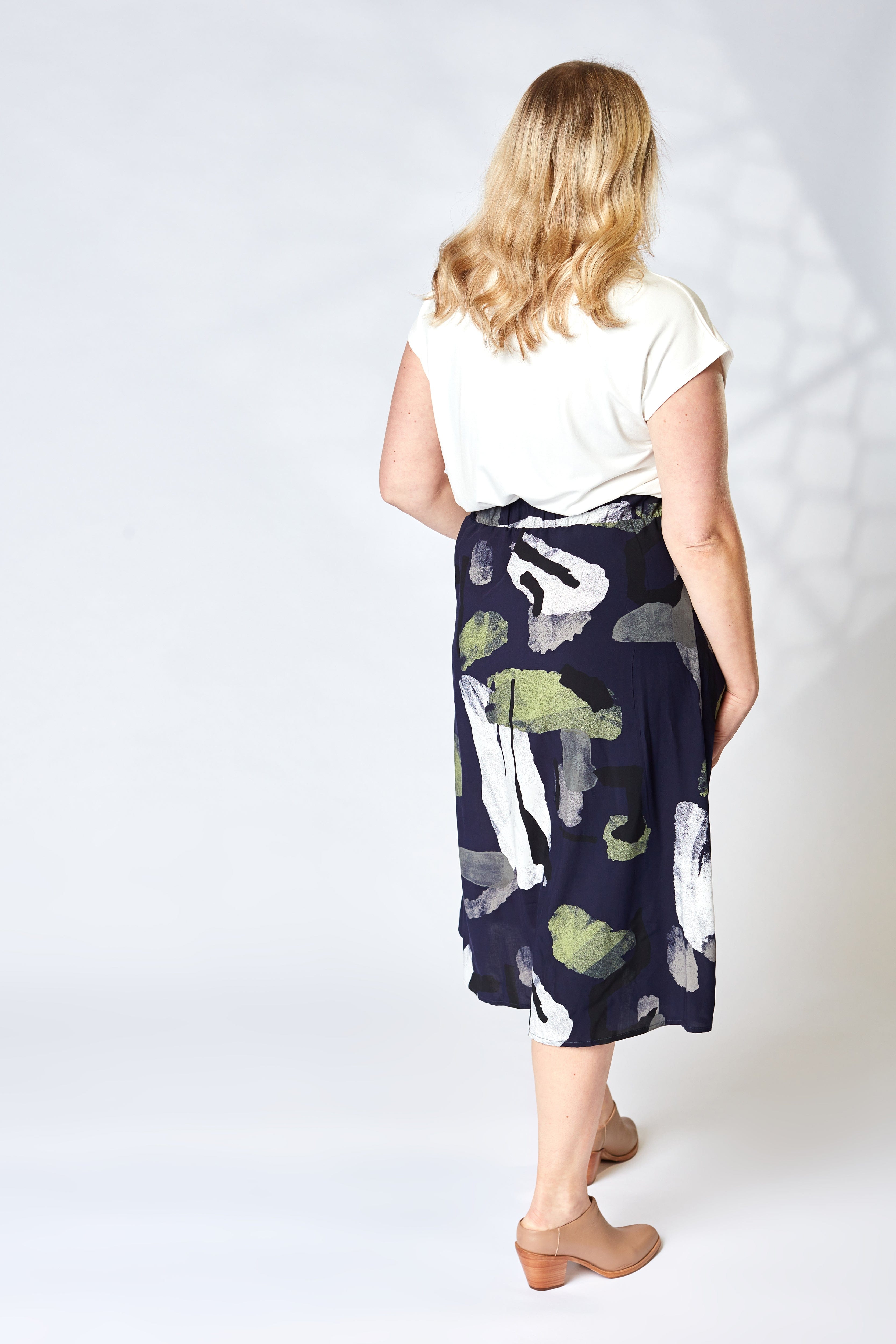 Midi Skirt in Navy Abstract Print